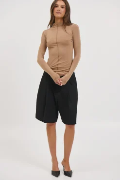 Anisa Turtle Neck Walnut