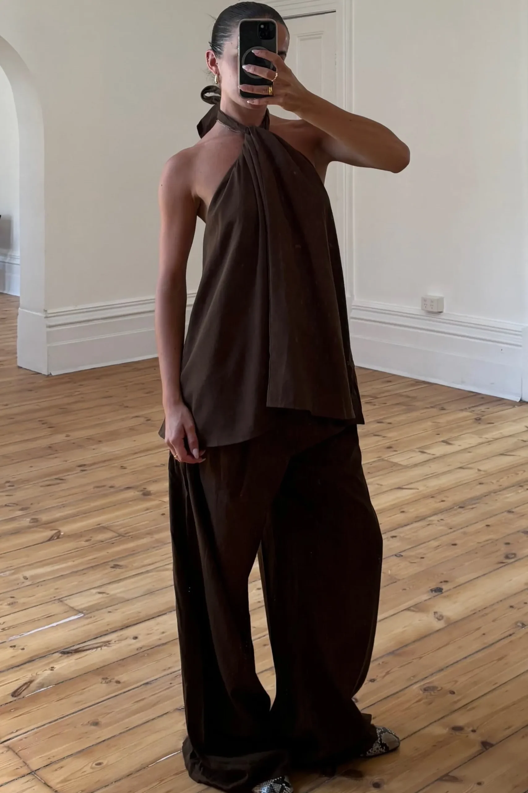 Brinly Set Dark Chocolate