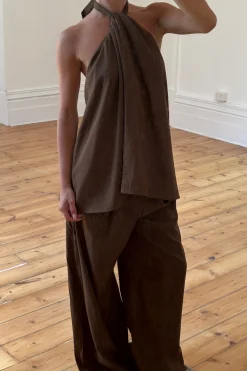 Brinly Set Dark Chocolate