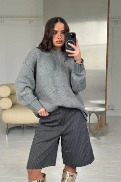 Brooks Bermuda Short Charcoal