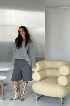 Brooks Bermuda Short Charcoal