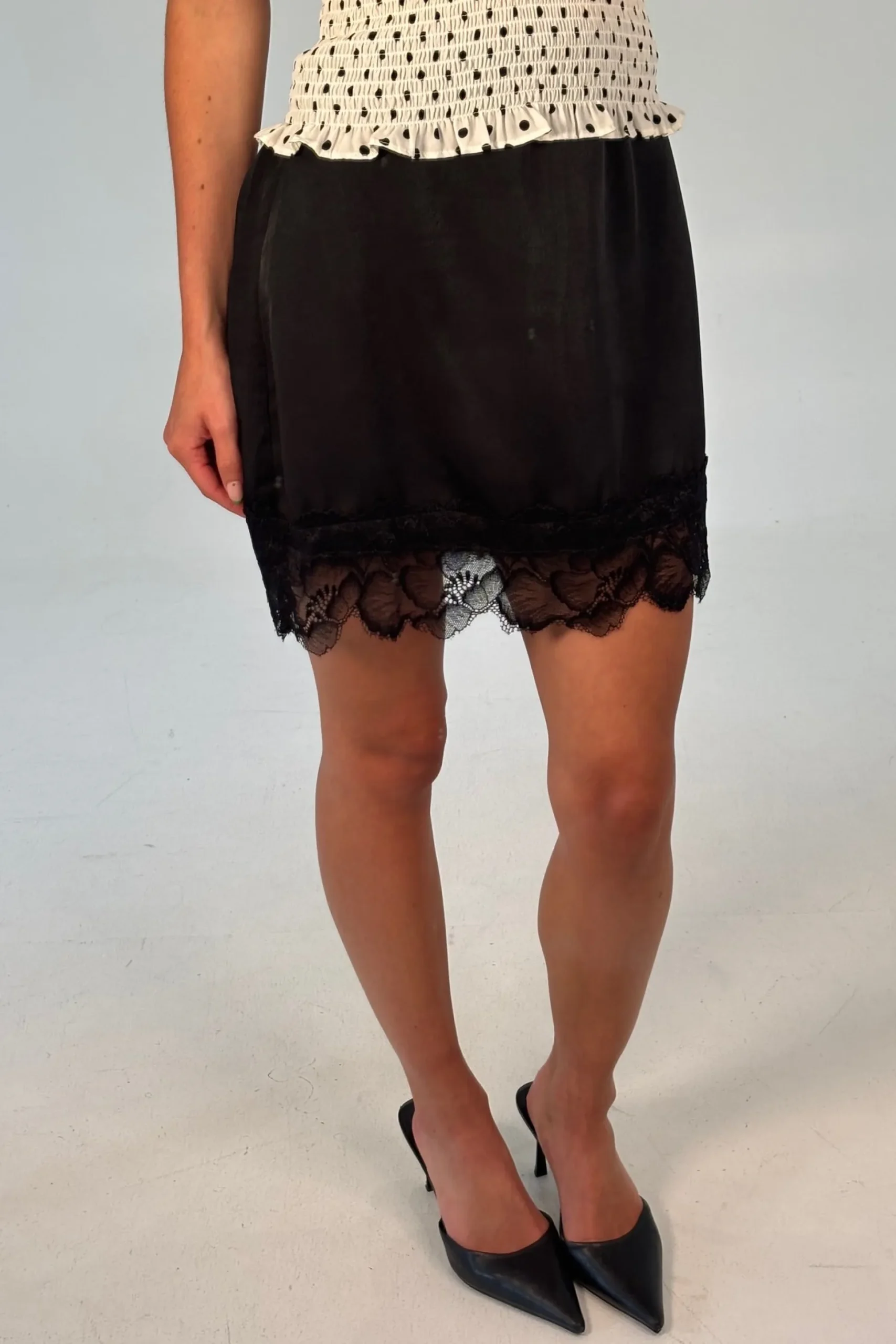 Camille Mini Skirt Black