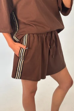 Charly Short Chocolate