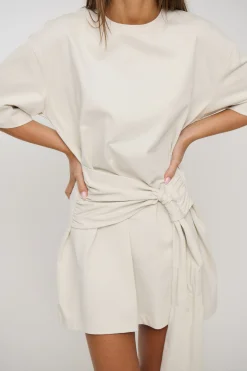 Delani Tee Dress Creme