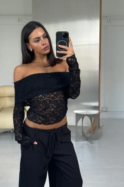 Greta Off The Shoulder Top Black