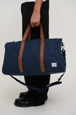 Herschel Novel Duffle Navy