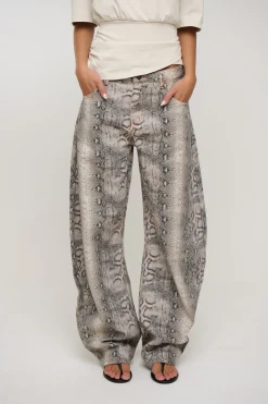 Horseshoe Jean Python