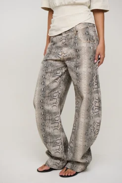 Horseshoe Jean Python