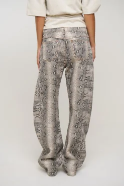 Horseshoe Jean Python