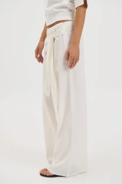 Jamillah Pant White