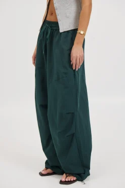 Lavinia Pant Dark Army