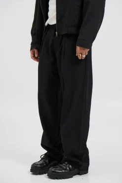 Lenny Pleat Straight Pant Black