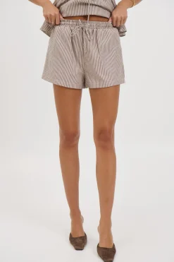 Matisse Short Chocolate