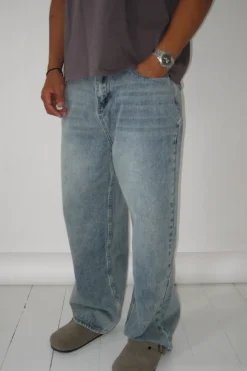 Newtown Baggy Denim Light Blue