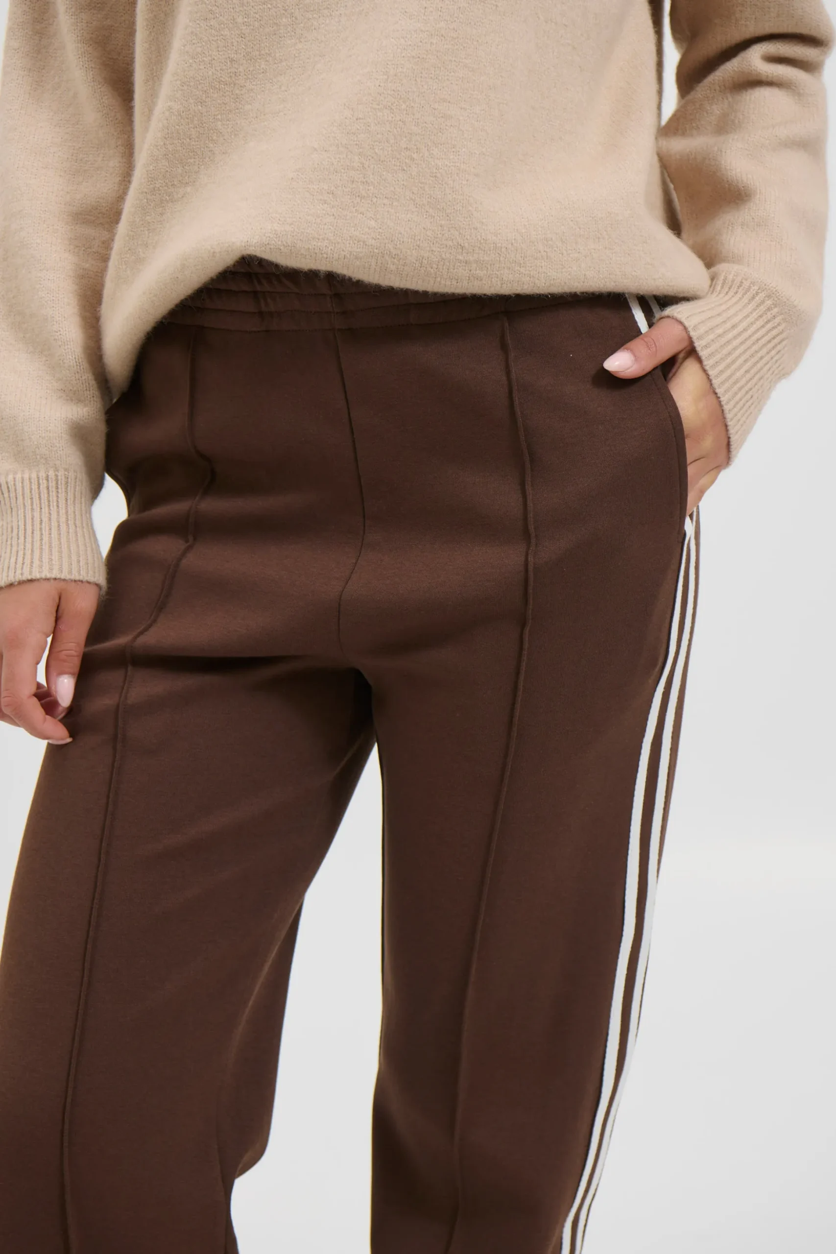 Nixie Pant Chocolate