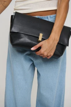 Novie Clutch Black