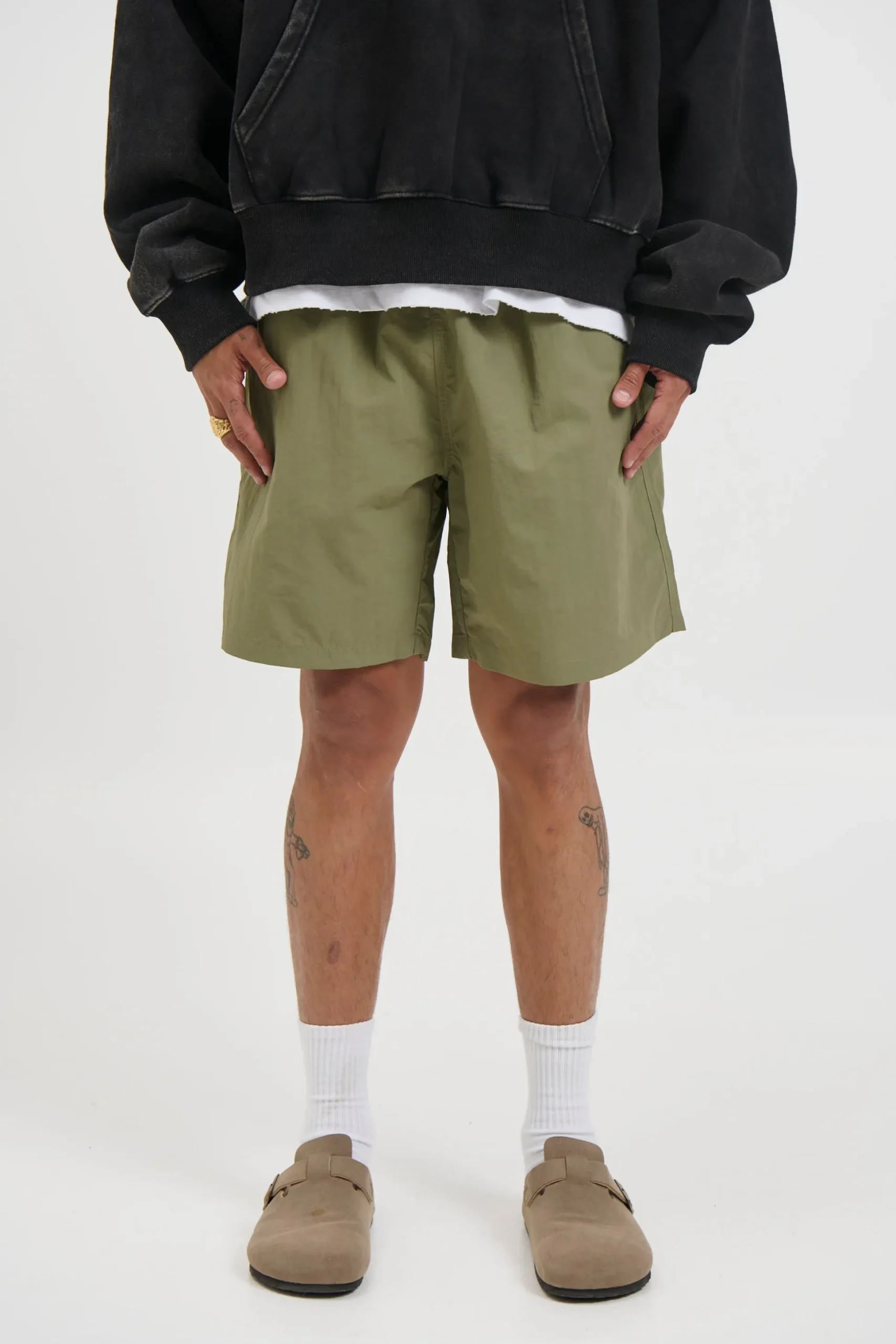 Nylon Walk Short Khaki