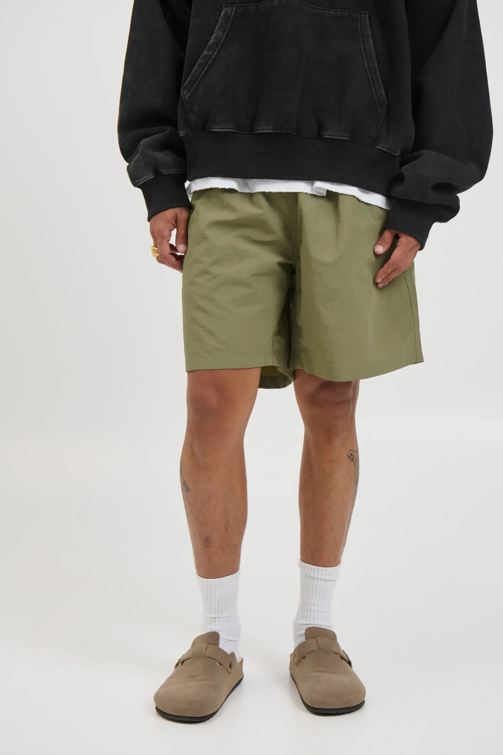 Nylon Walk Short Khaki