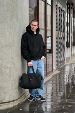 Roman Cropped Drop Hoodie Black