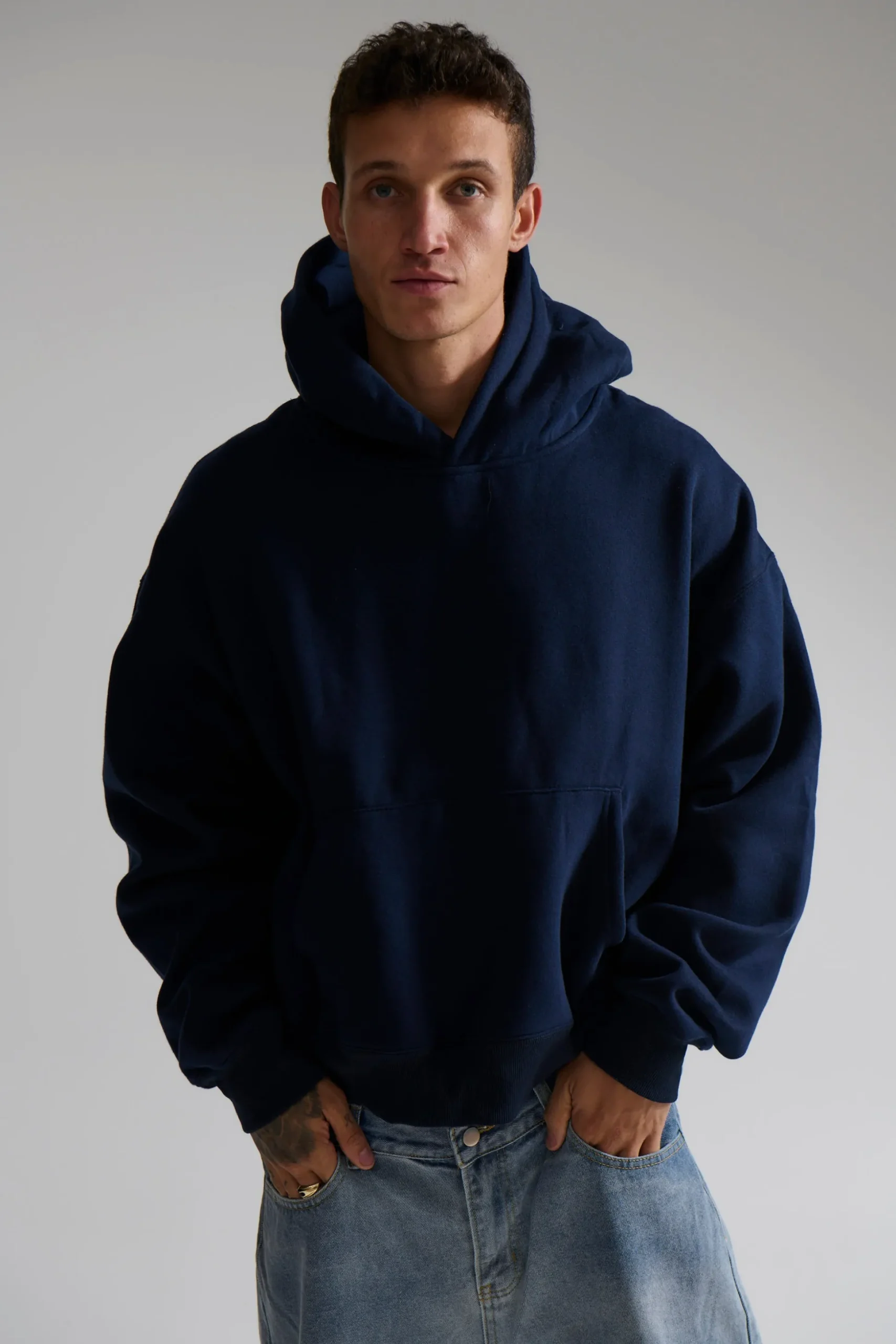 Roman Cropped Drop Hoodie Navy