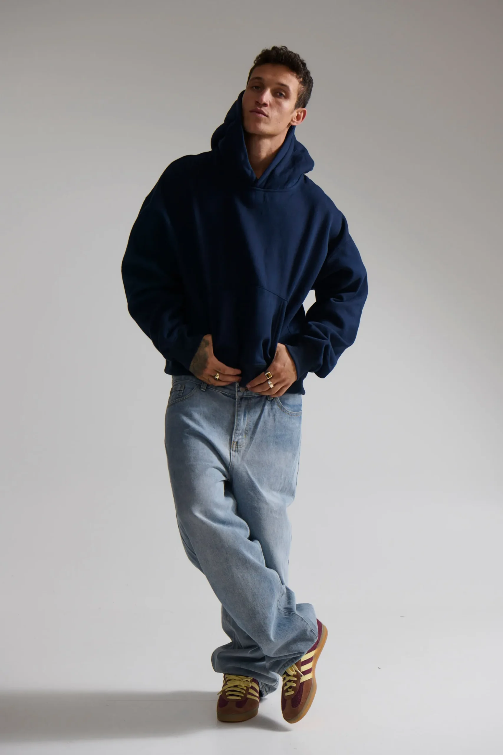 Roman Cropped Drop Hoodie Navy