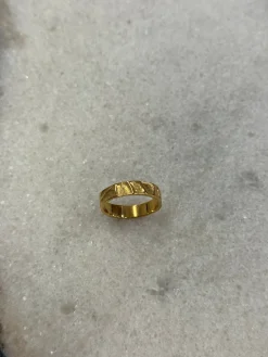 Texture Ring Gold