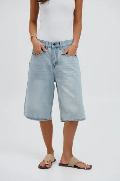 Unisex Flint Baggy Denim Jort Light