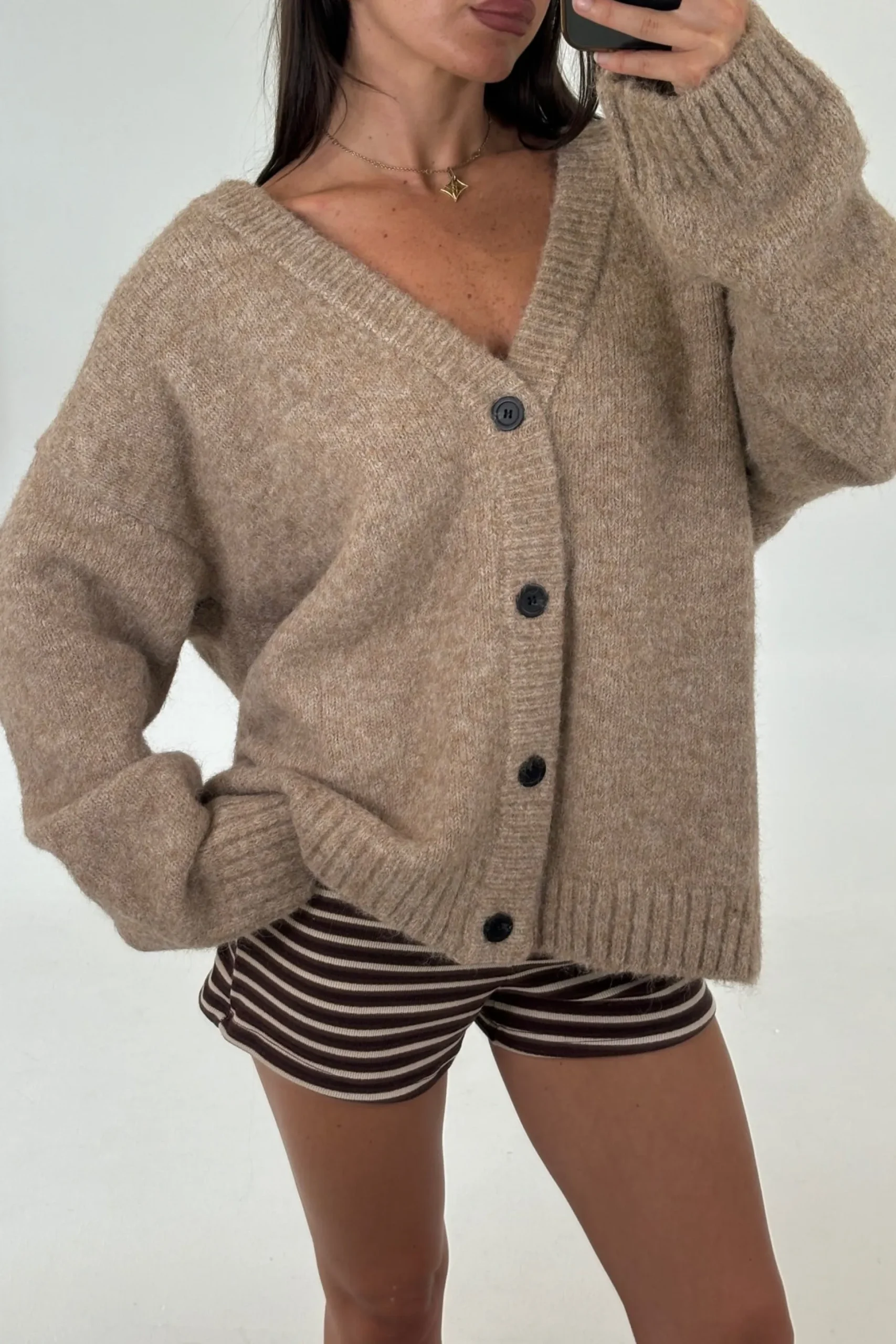 Unisex Knitted Oversize Cardigan Camel