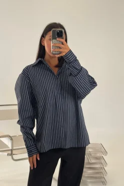 Unisex Long Sleeve Box Shirt Navy