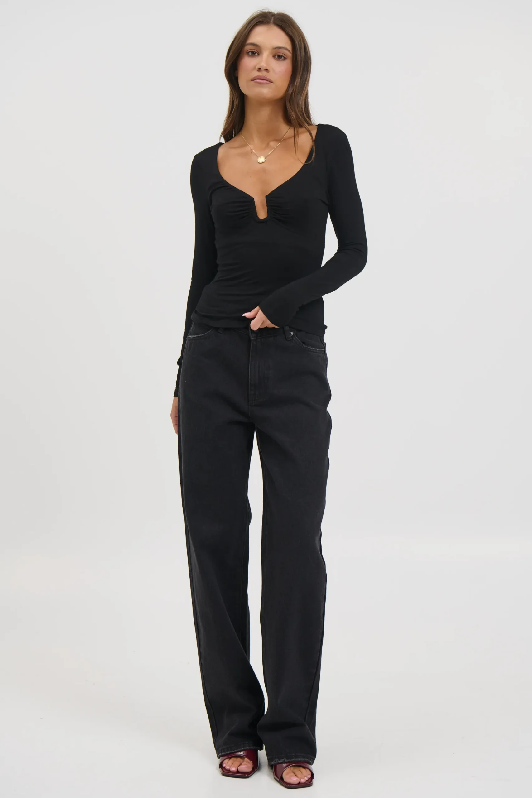 Vera Jean Backstage Black