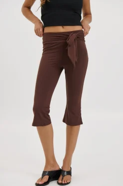 Winona Capri Chocolate