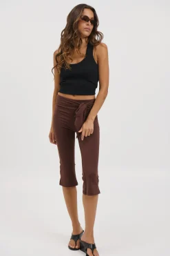 Winona Capri Chocolate