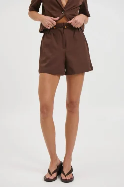 Zoe Short Chocolate